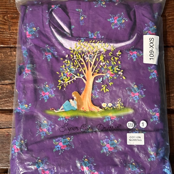 NWT Super Cute Dresses by Ringger XXS Violet Vale Peplum Top Nursing Maternity - Picture 3 of 5